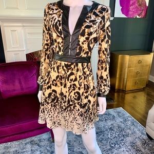 🎉🎉 SOLD 🎉🎉 Bebe Animal Print Dress